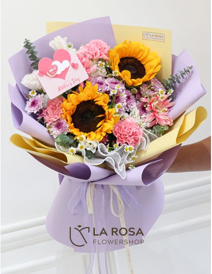 Mom's Favorite - Fresh Flower Delivery by LaRosa Flower Shop Quezon City
