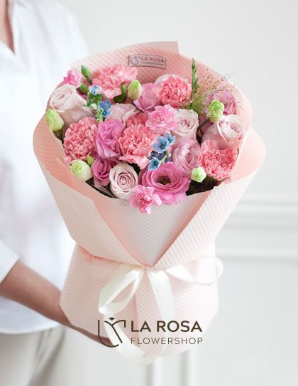 Soft Petal Delight - Mixed Flowers Arrangement by La Rosa Flowershop